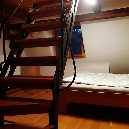 Ferienhaus An Der Hoeh' Zellingen Bagian luar foto